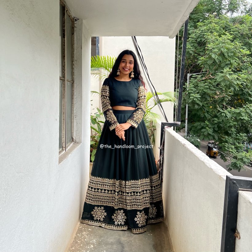 Bottle green - wedding