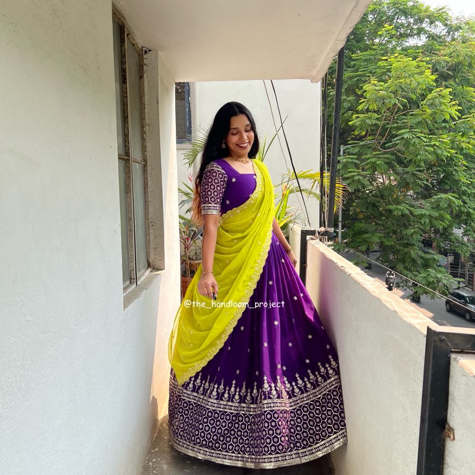 Violet Green Radiance