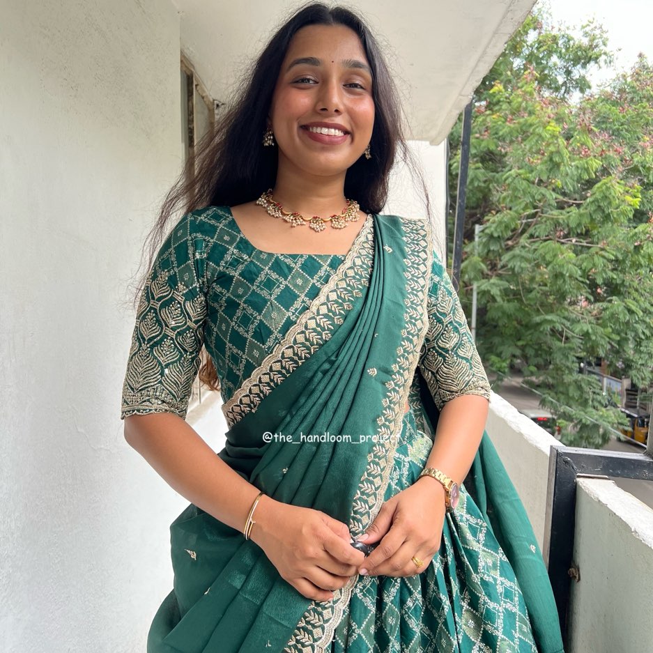 Green raagam