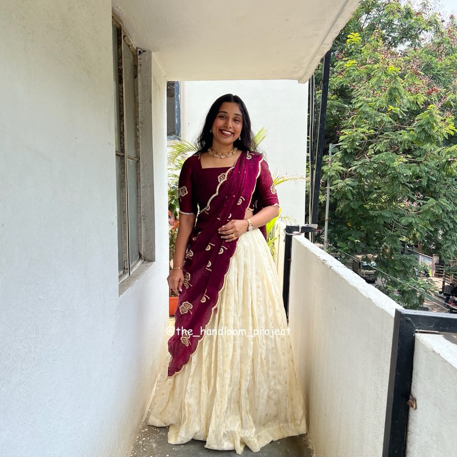 Maroon ivory