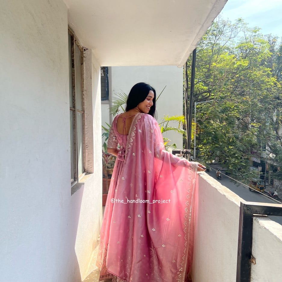 Baby pink dress   gold