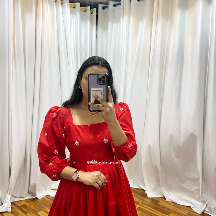 Red - Daisy