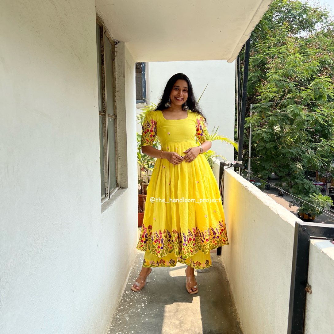 Yellow - bloomish