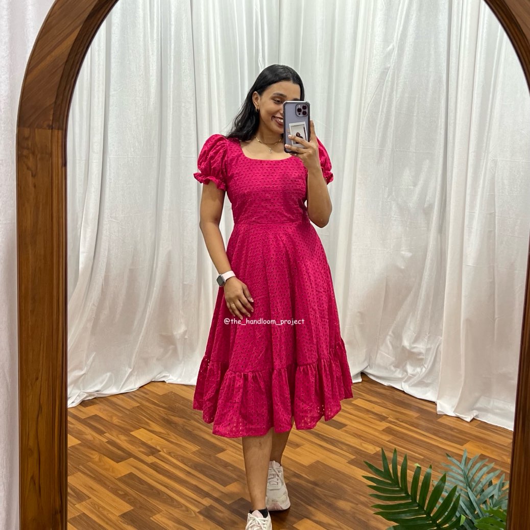 Pink 2 tier hakoba