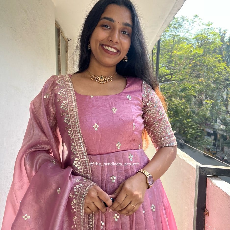 Baby pink dress   gold