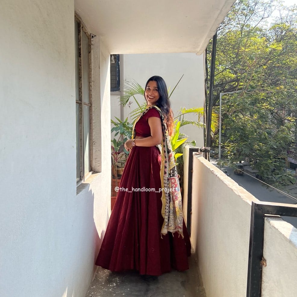 Maroon handloom
