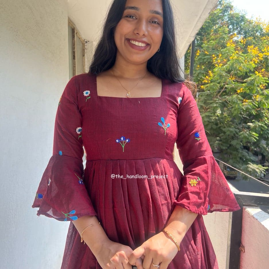 Maroon - petal