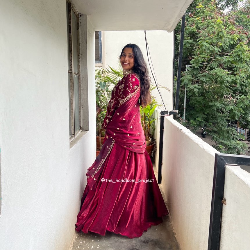 Maroon - gulnaar