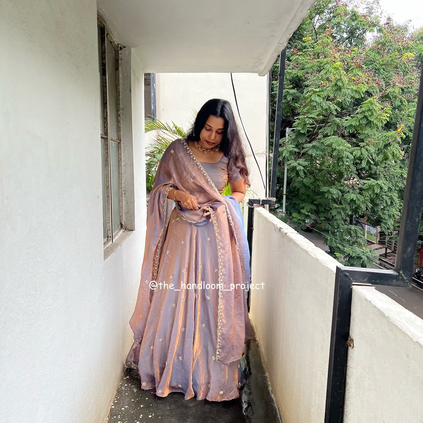 Bluish grey - diamond