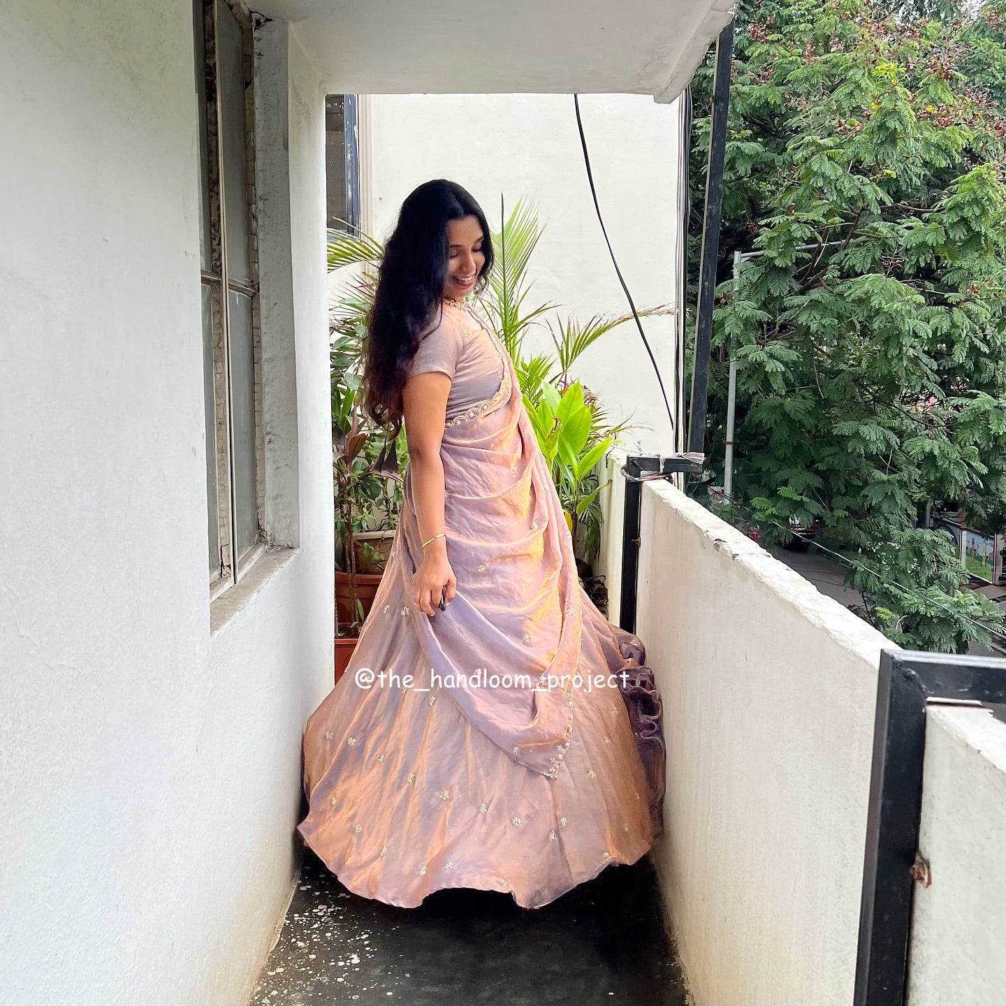 Bluish grey - diamond