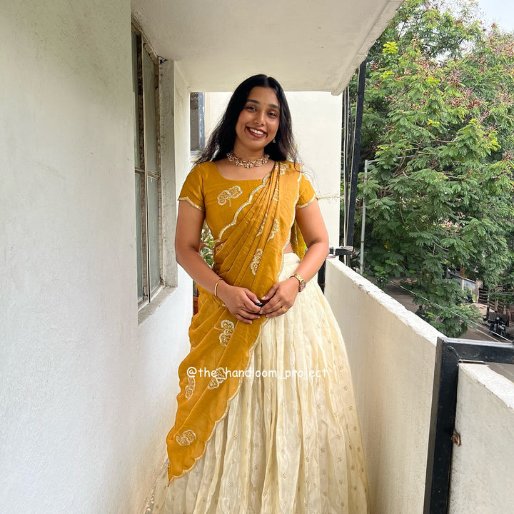 Mustard ivory