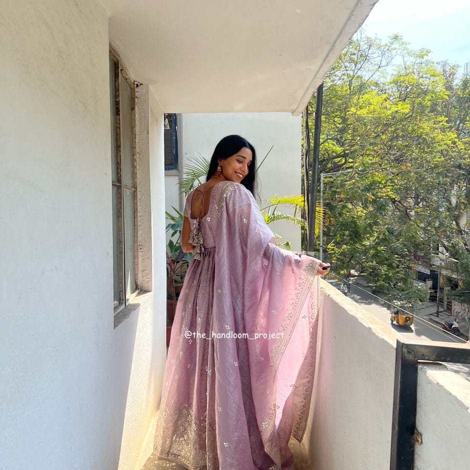 Lavender dress   gold