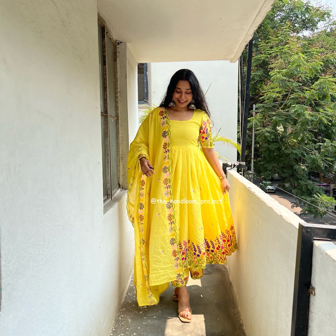 Yellow - bloomish