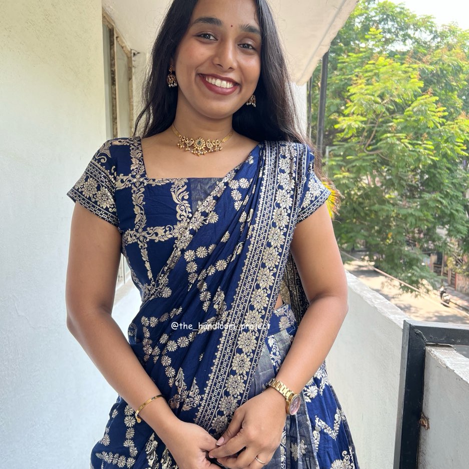 Dark Blue Dola