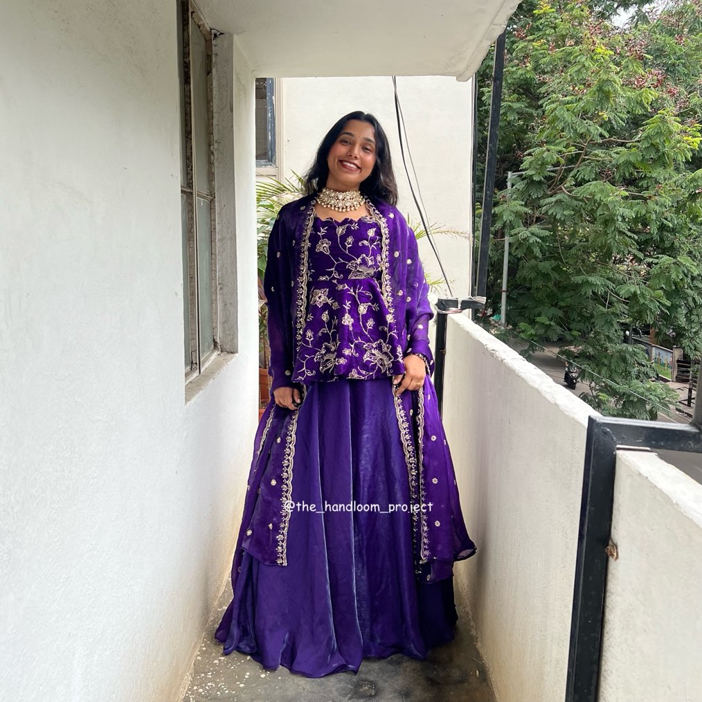 Violet - gulnaar
