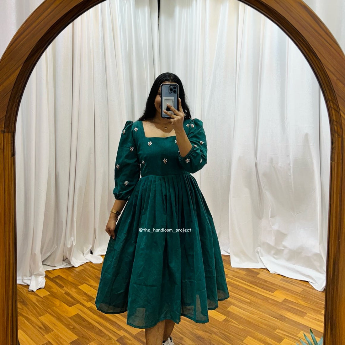 Teal - Daisy
