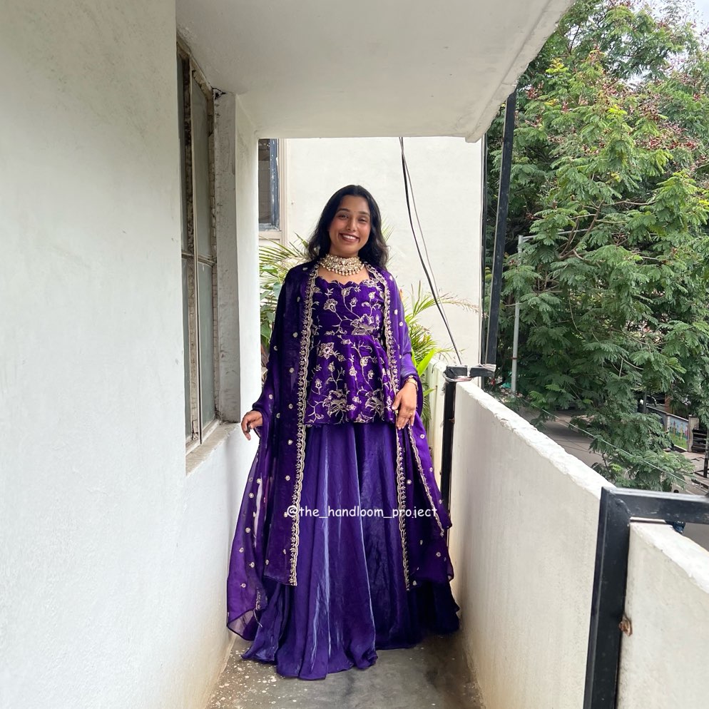 Violet - gulnaar
