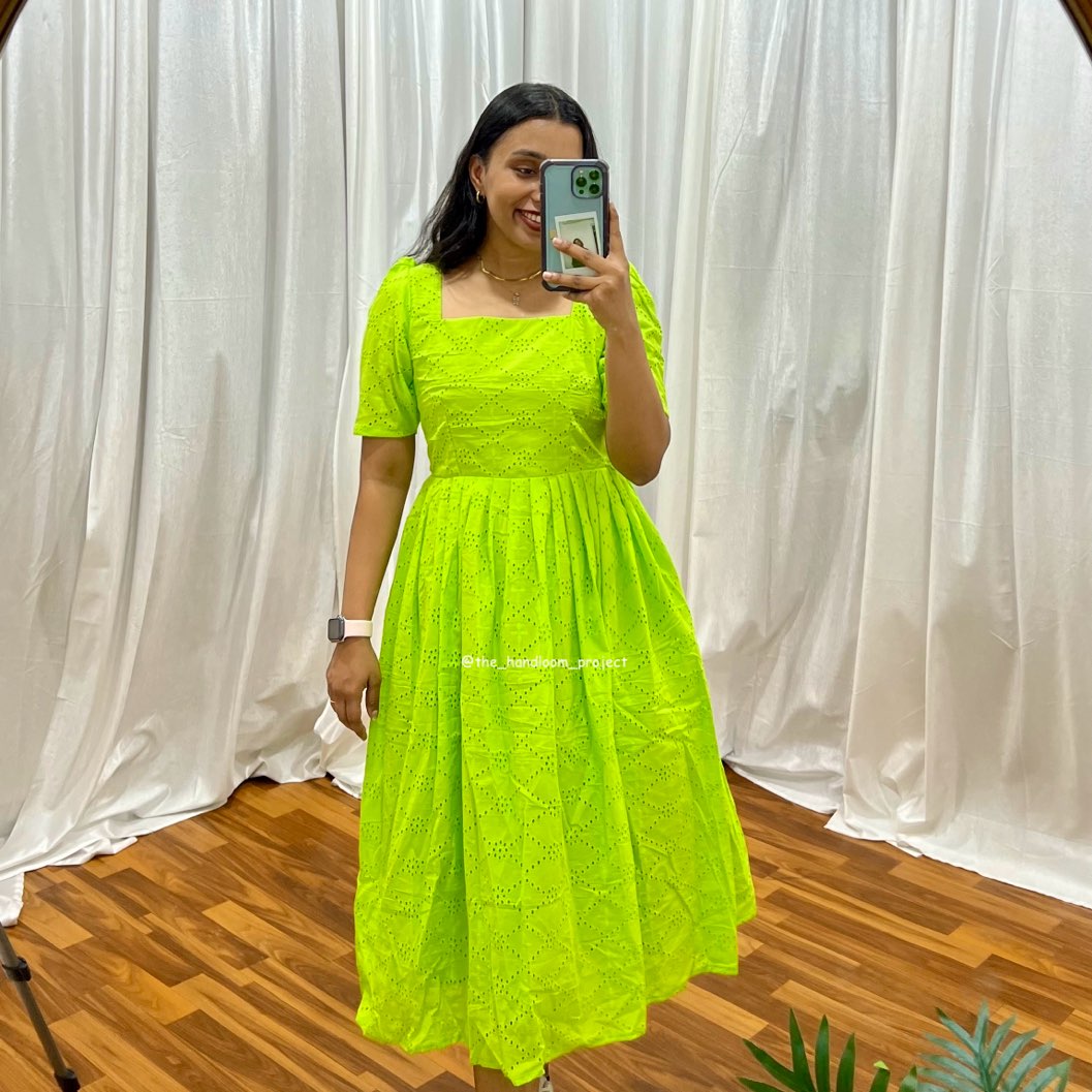 Parrot green hakoba