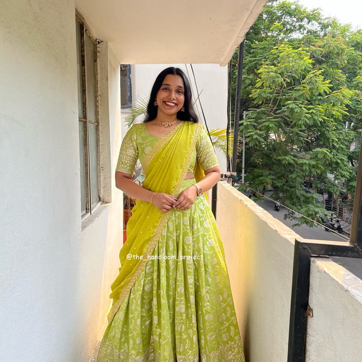 Parrot Green Dhol