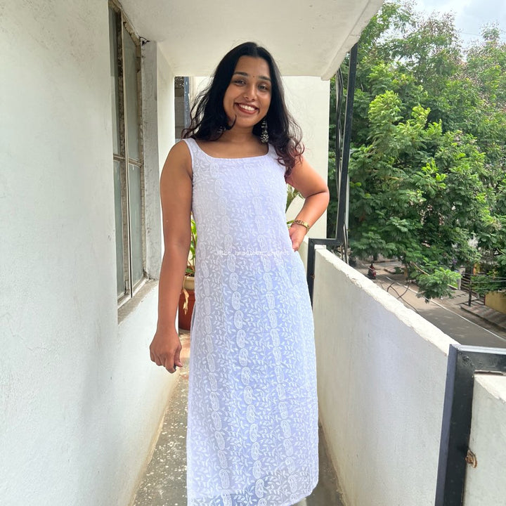 White Chikankaari Kurti