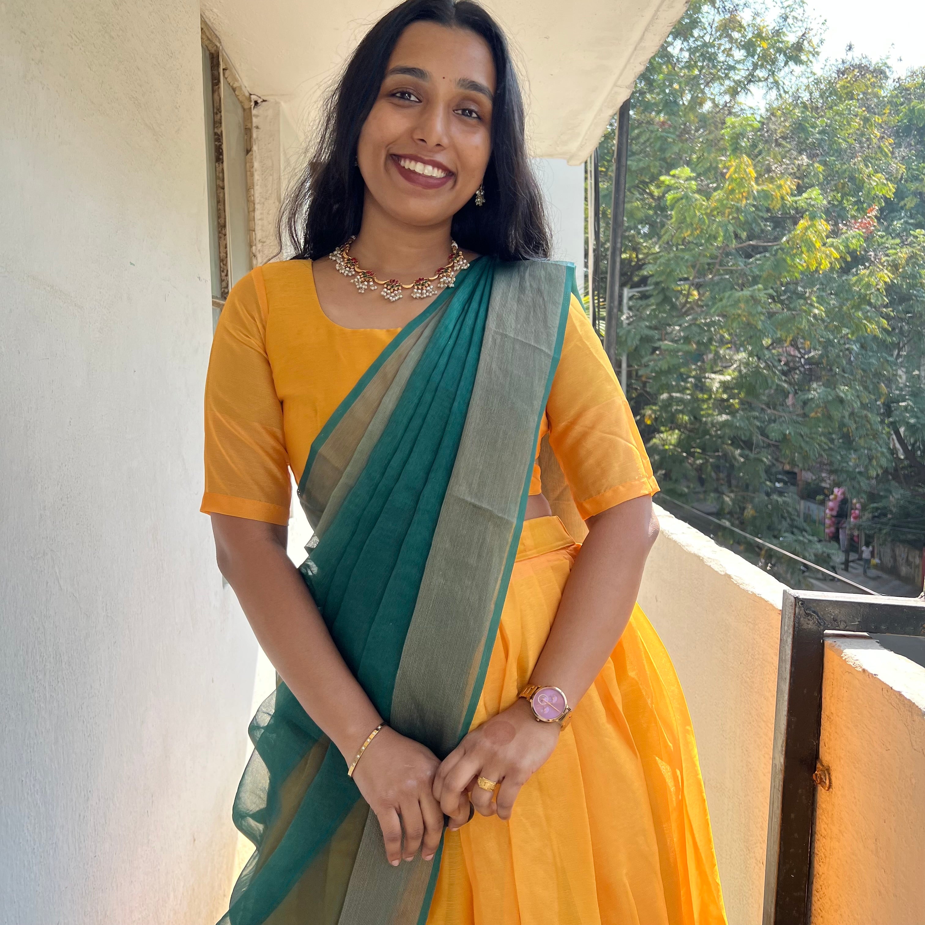 Yellow green - revaa