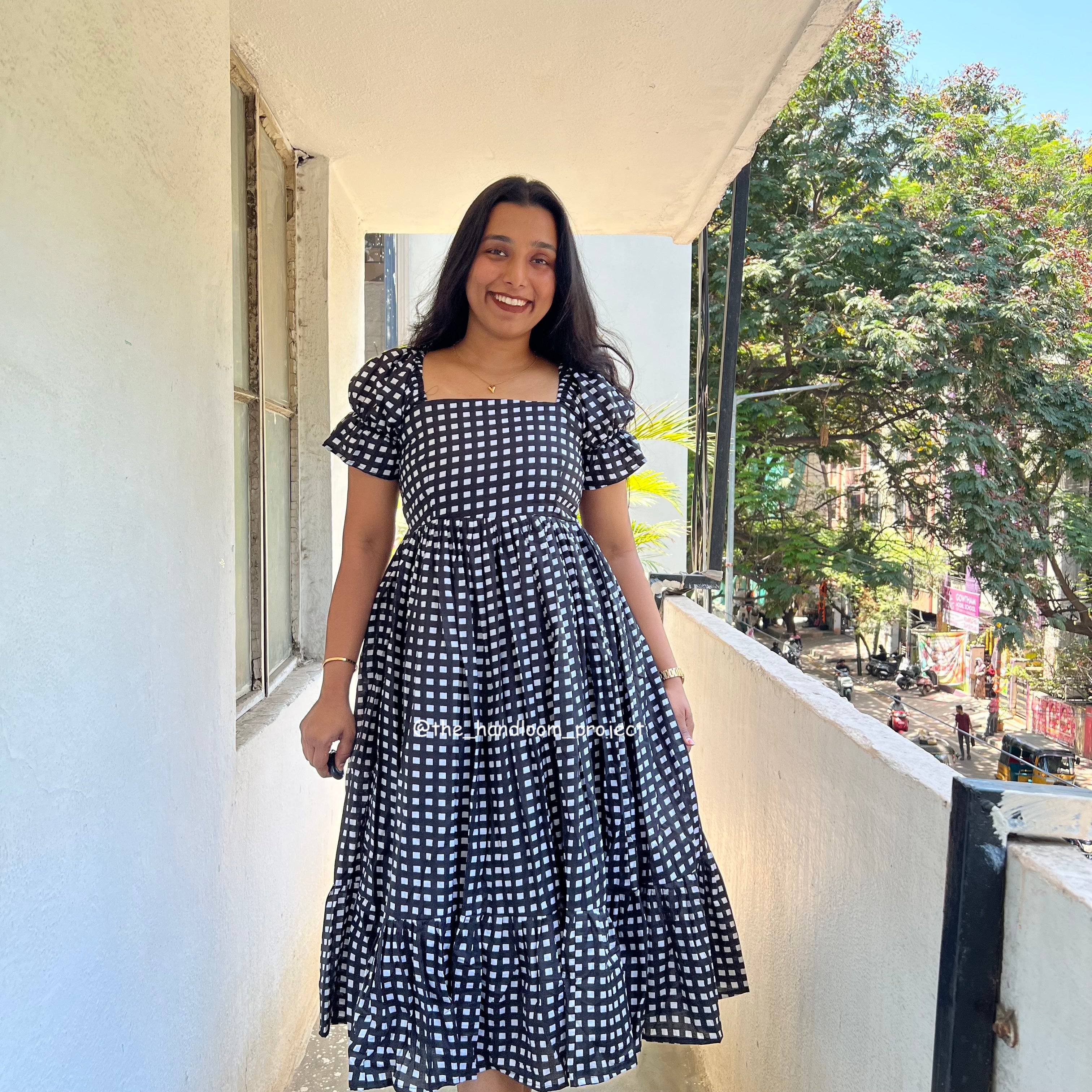 Black - gingham