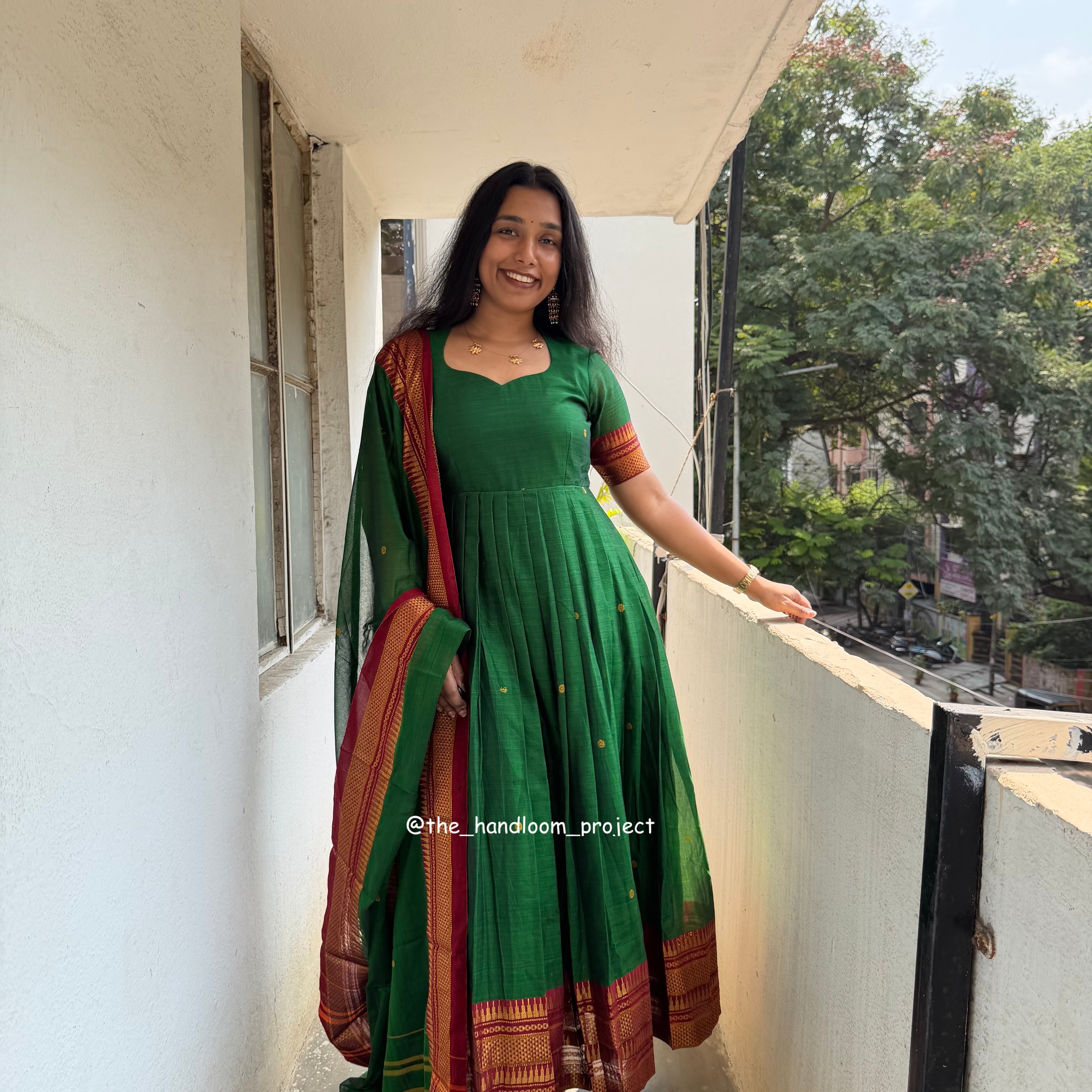 Parrot green - dhara