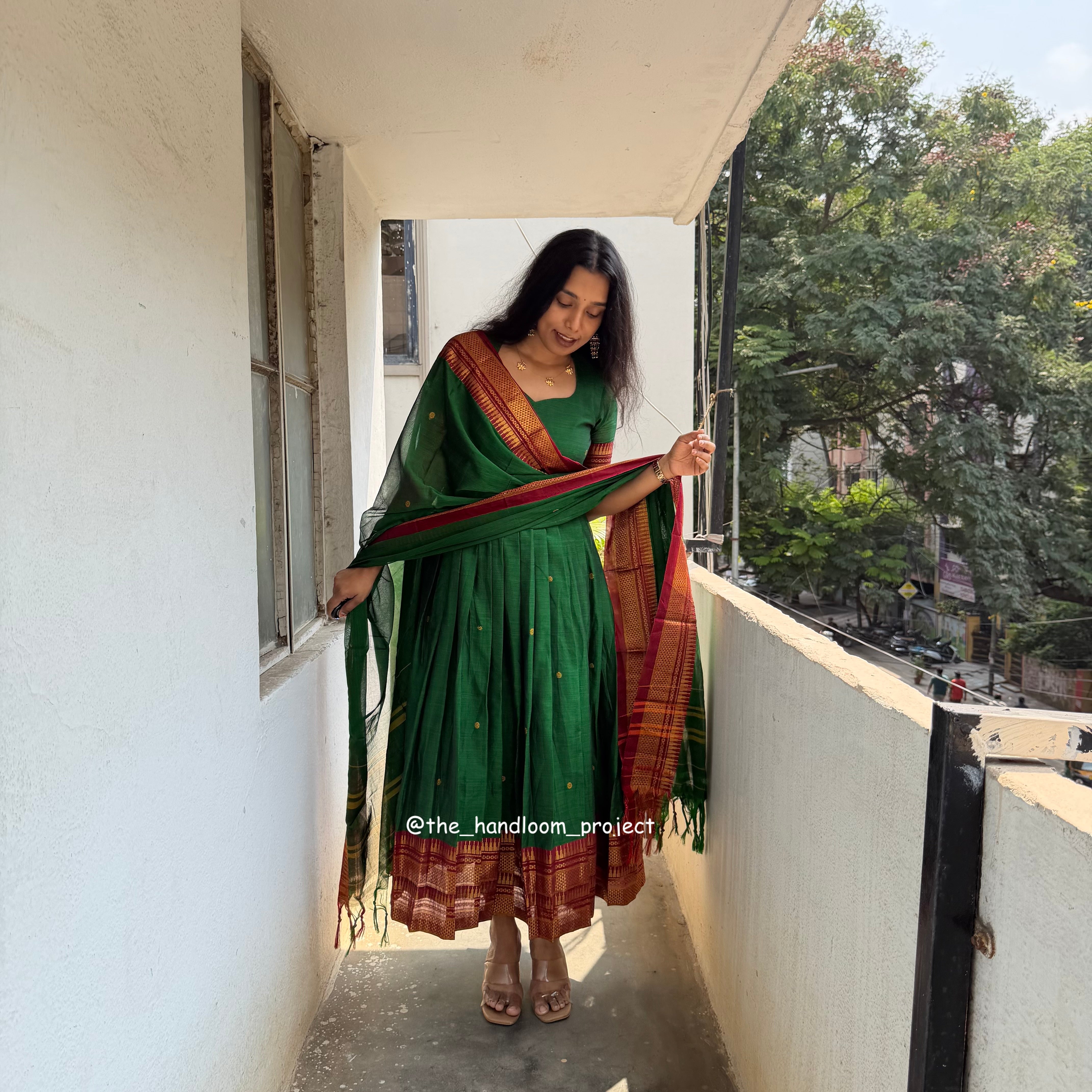 Parrot green - dhara