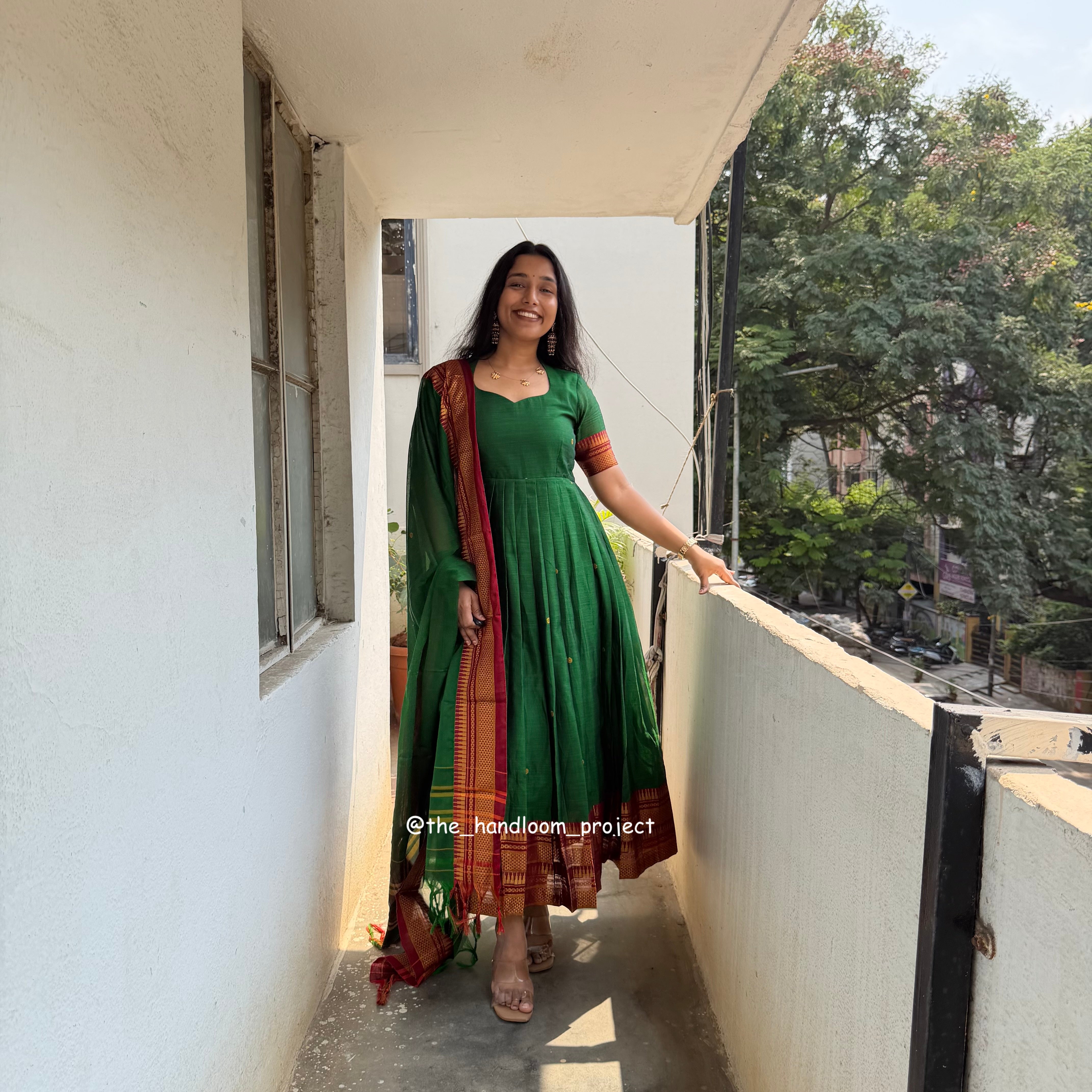 Parrot green - dhara