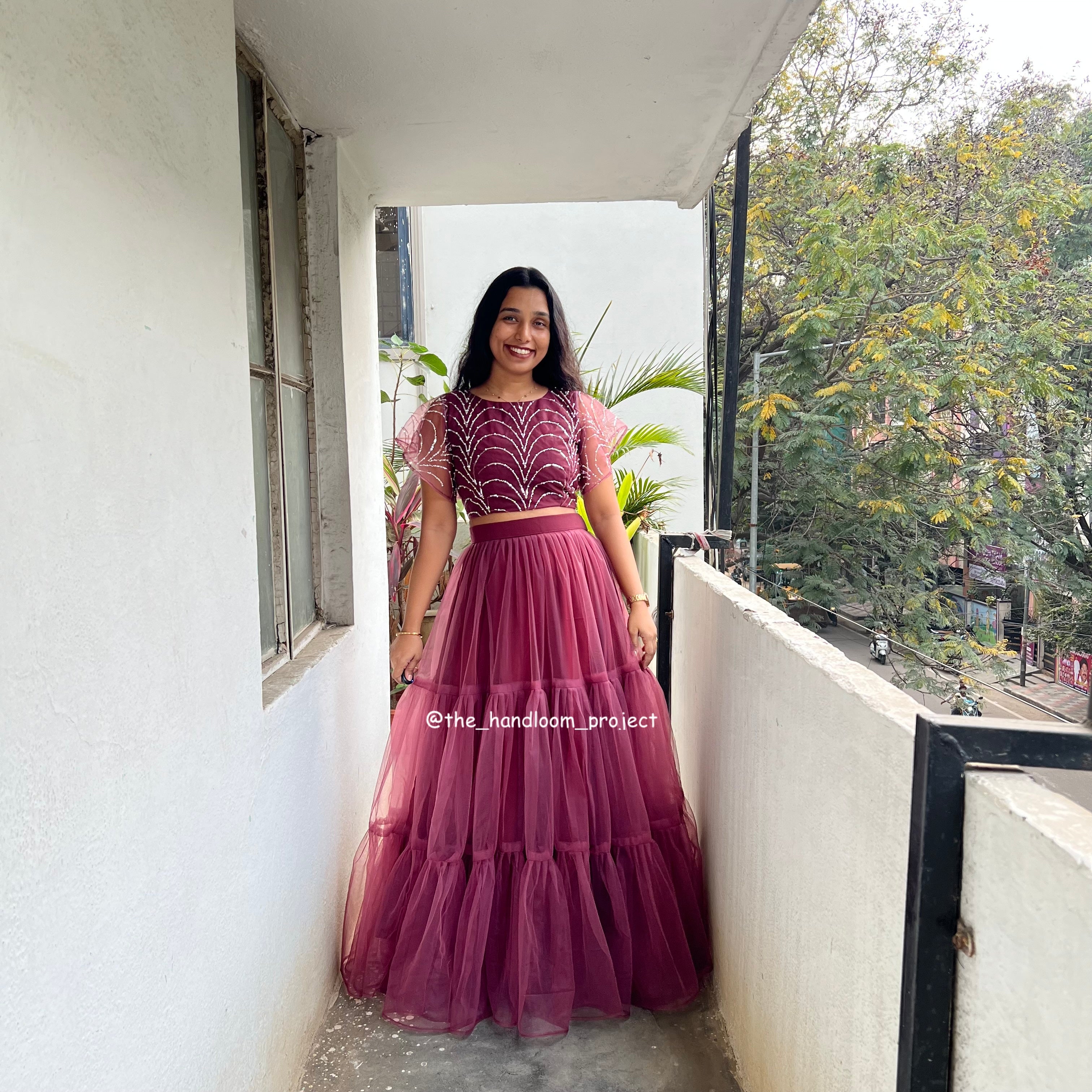 Reddish brown - sheer