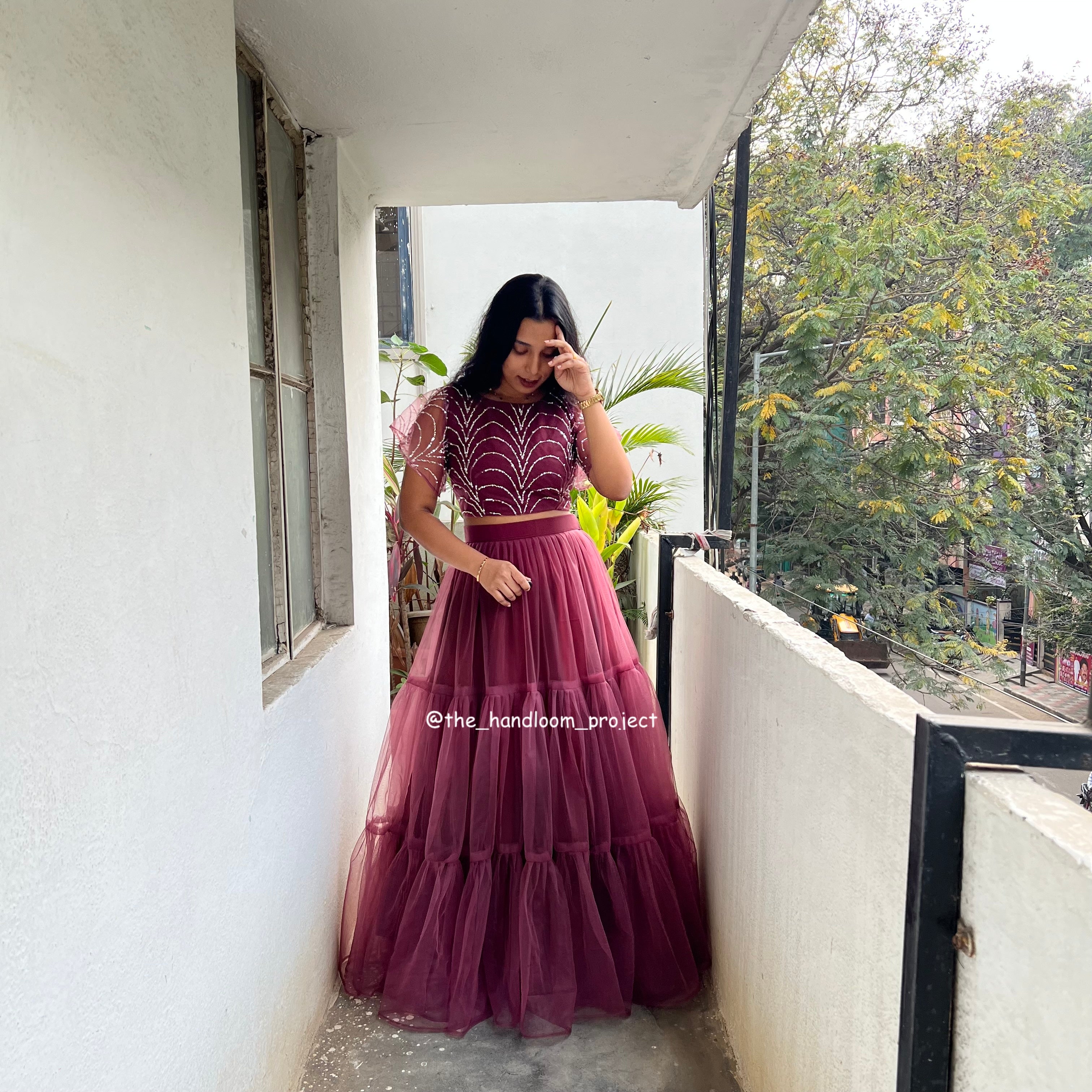 Reddish brown - sheer