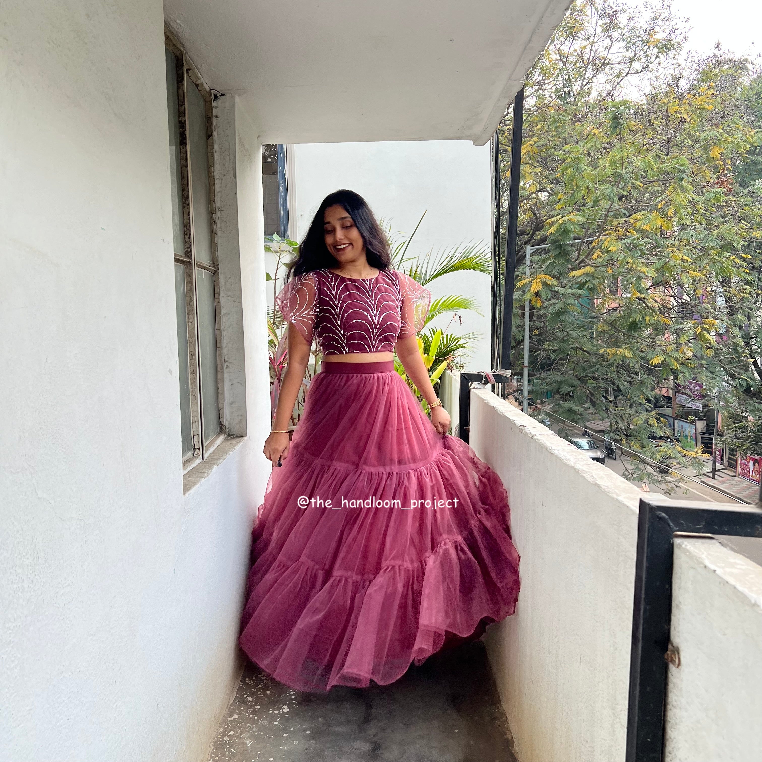 Reddish brown - sheer