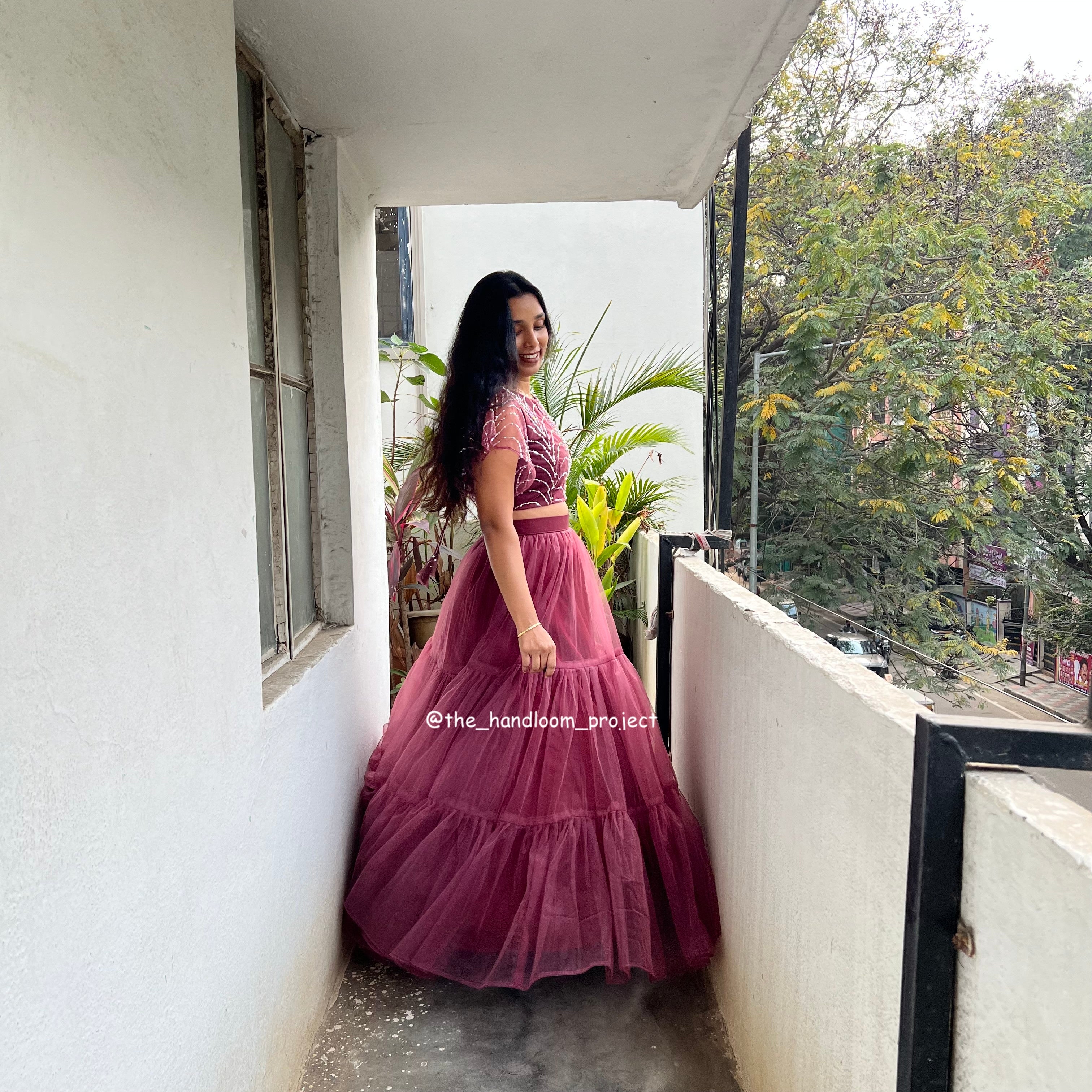 Reddish brown - sheer