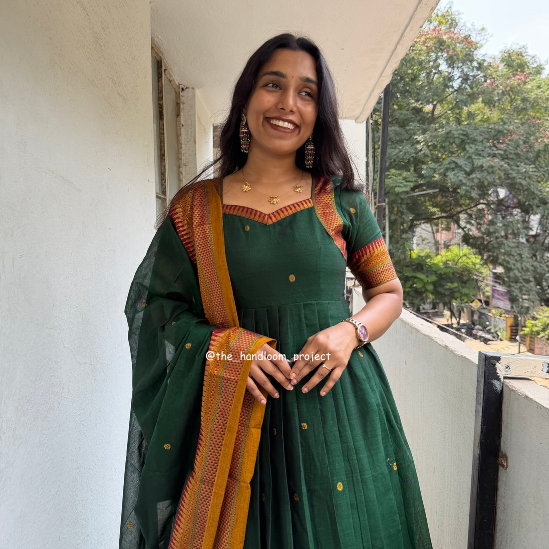 Bottle green - dhara