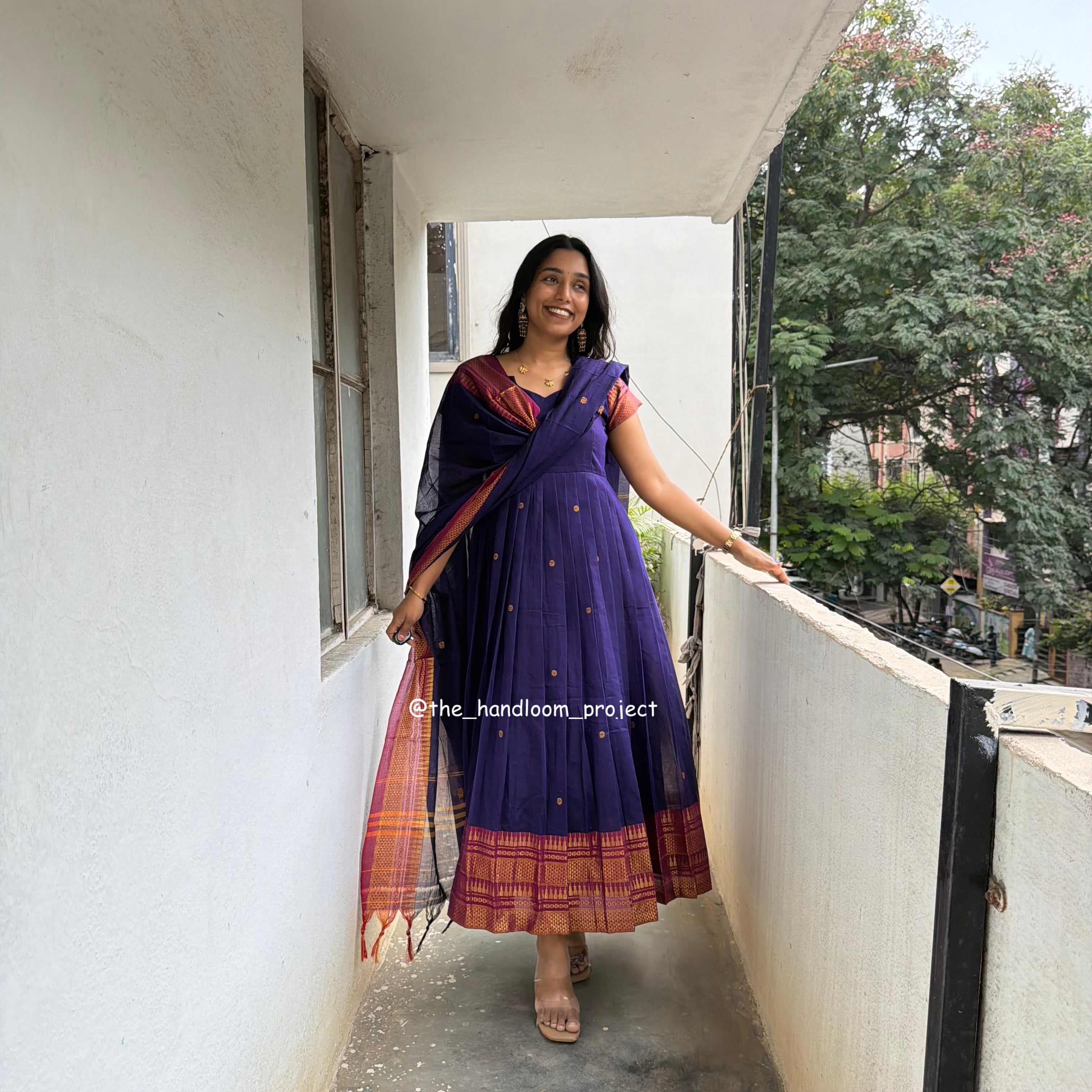 Violet - dhara