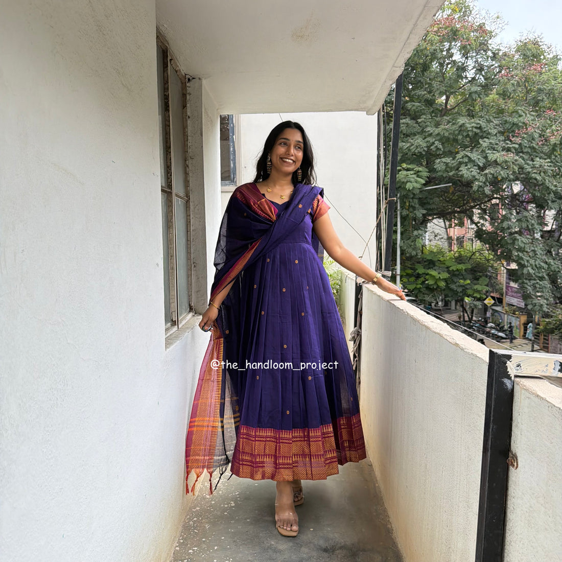 Violet - dhara