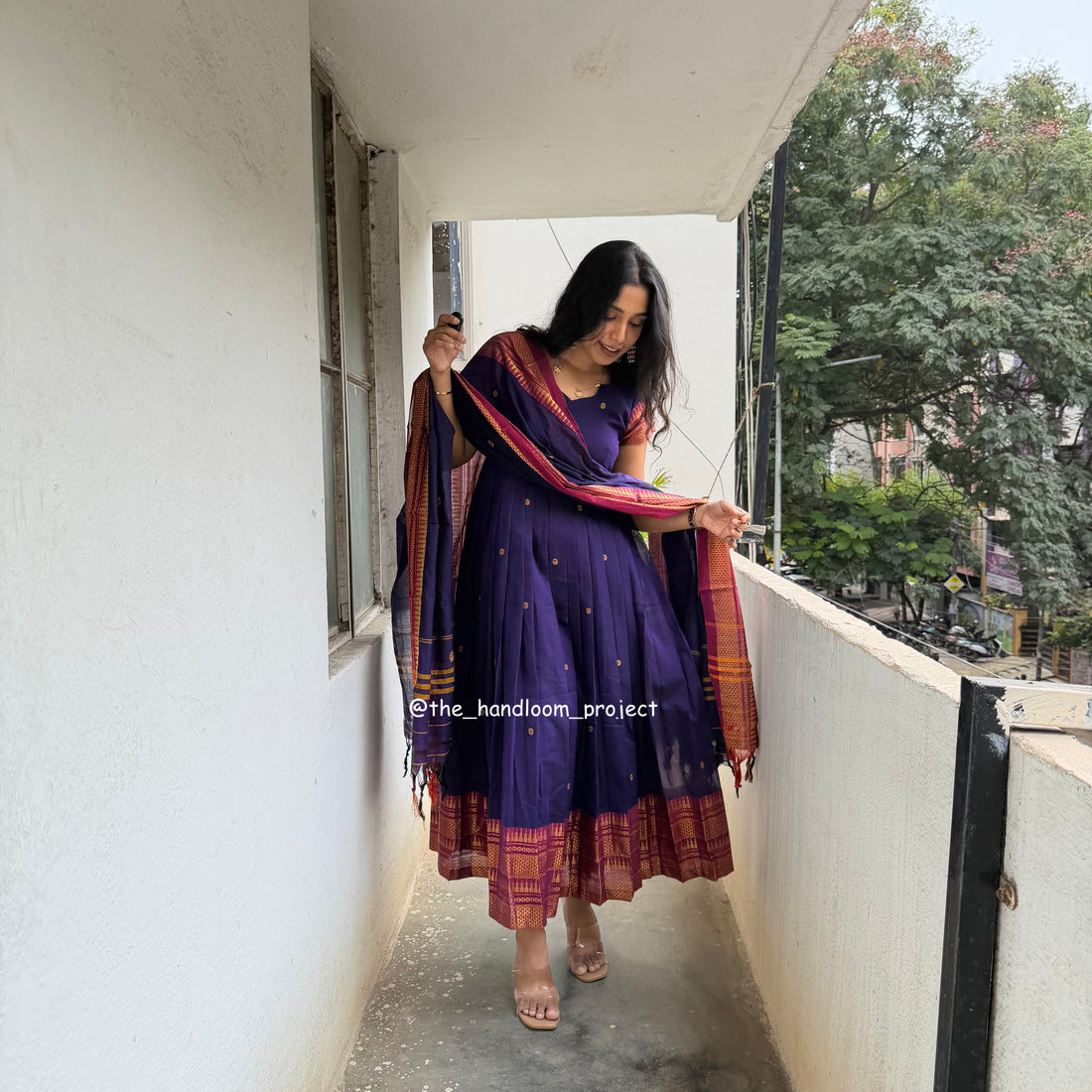 Violet - dhara