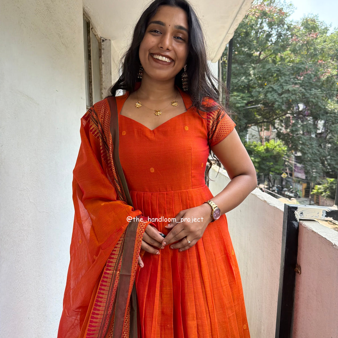 Orange - dhara