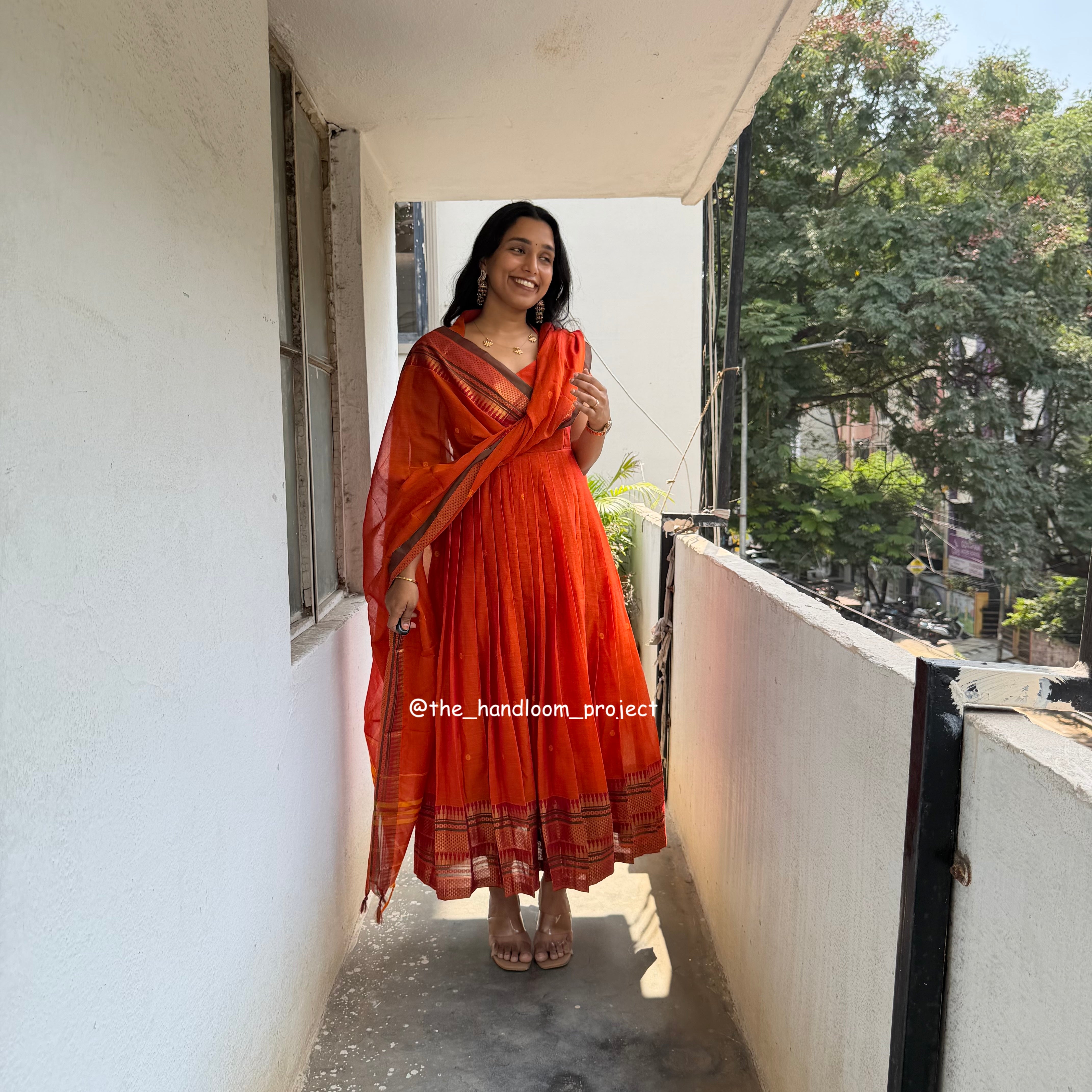 Orange - dhara