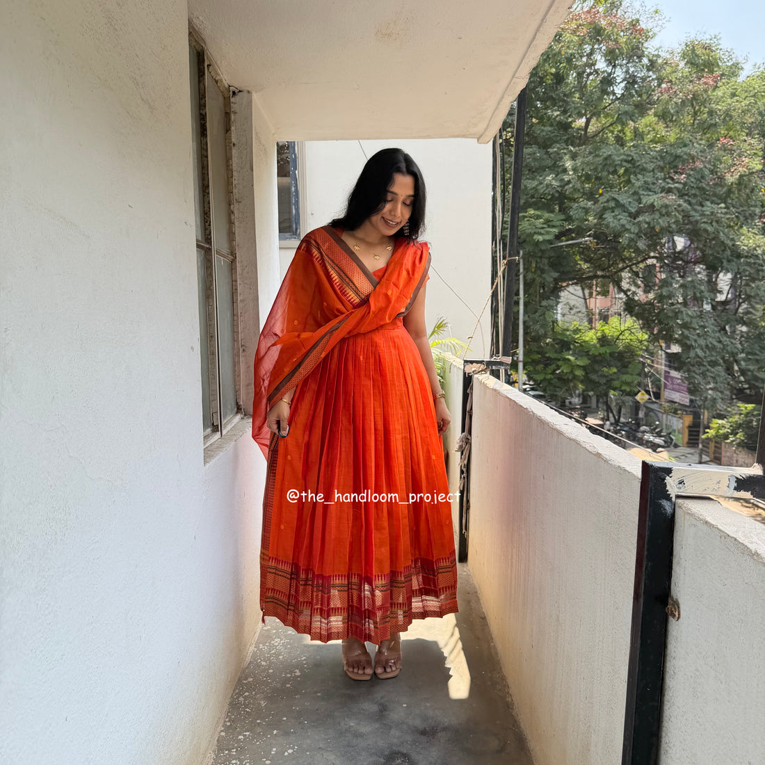 Orange - dhara