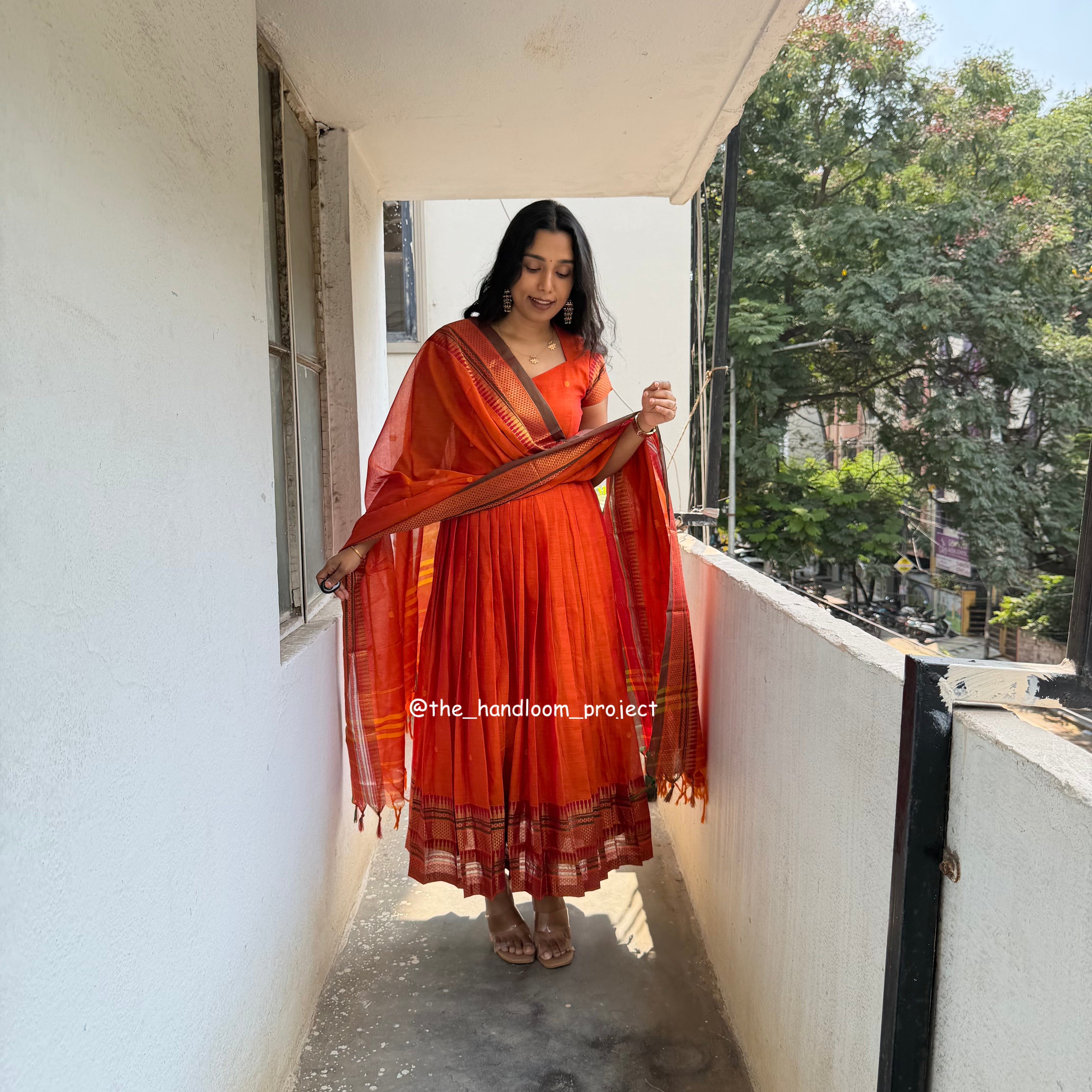 Orange - dhara