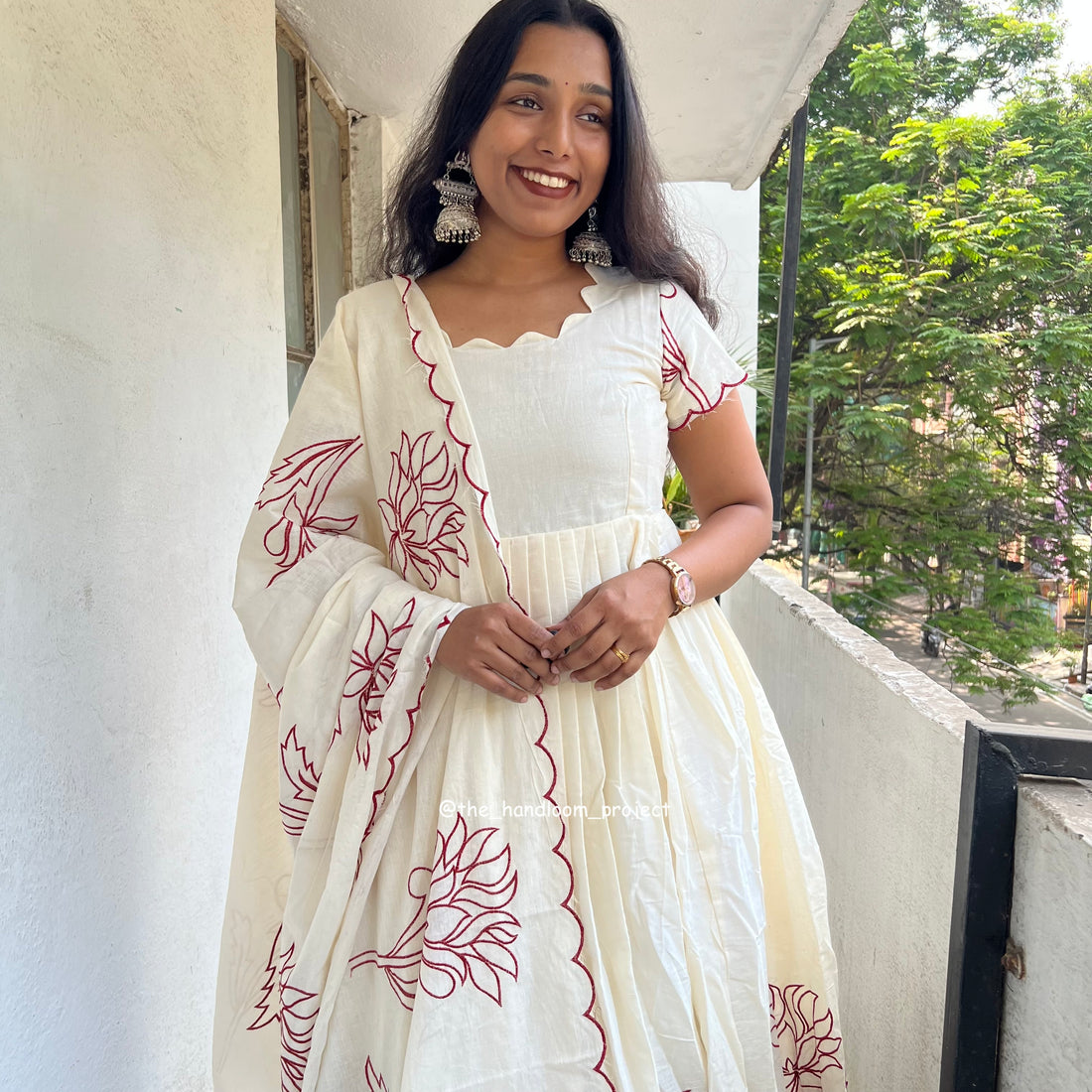 Red - sitara