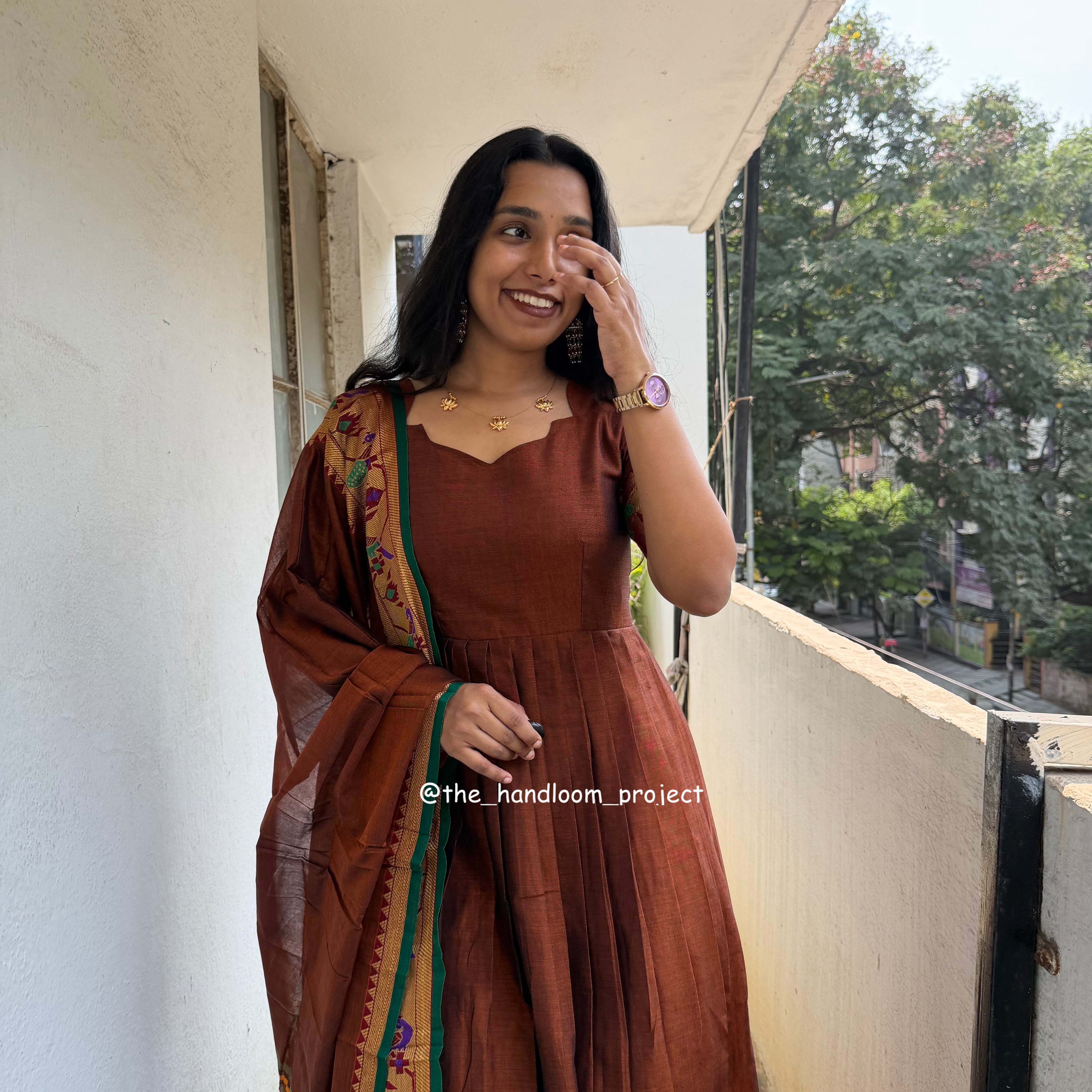 Brown - pythani