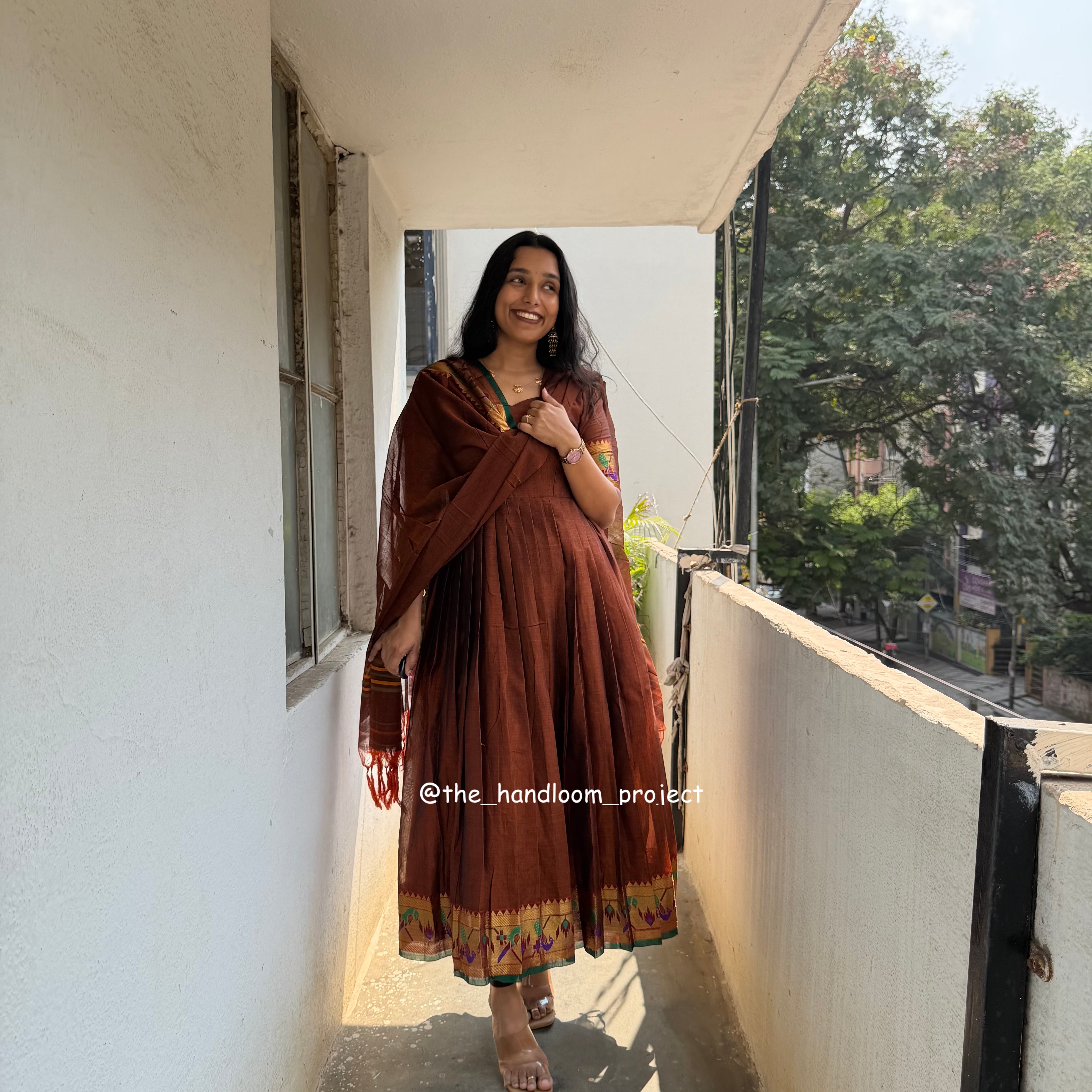 Brown - pythani