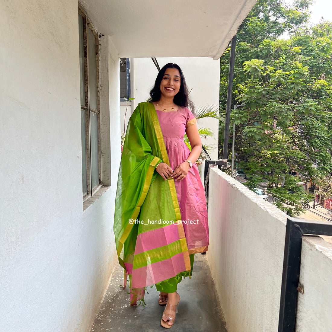 Dusty pink - mangalagiri
