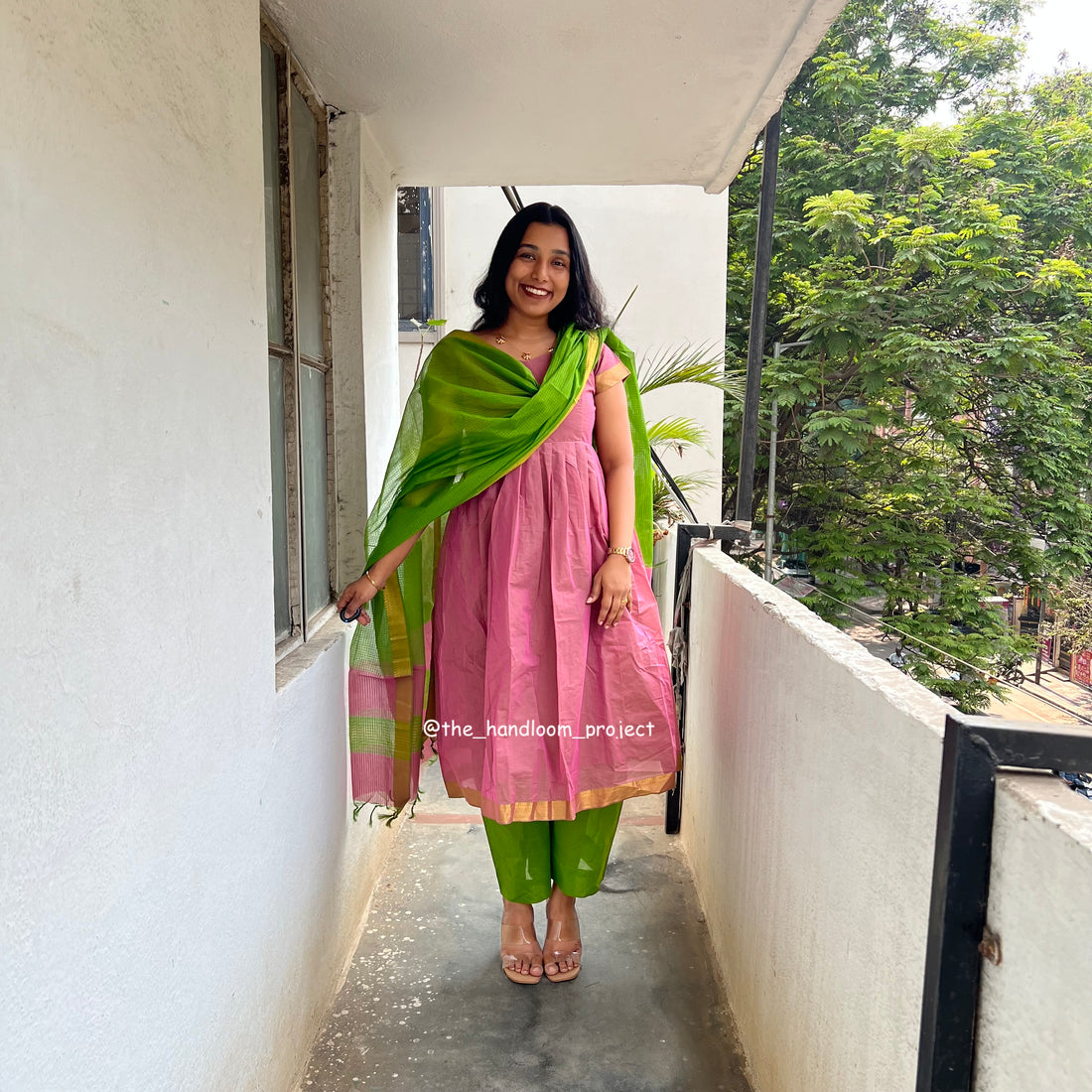 Dusty pink - mangalagiri