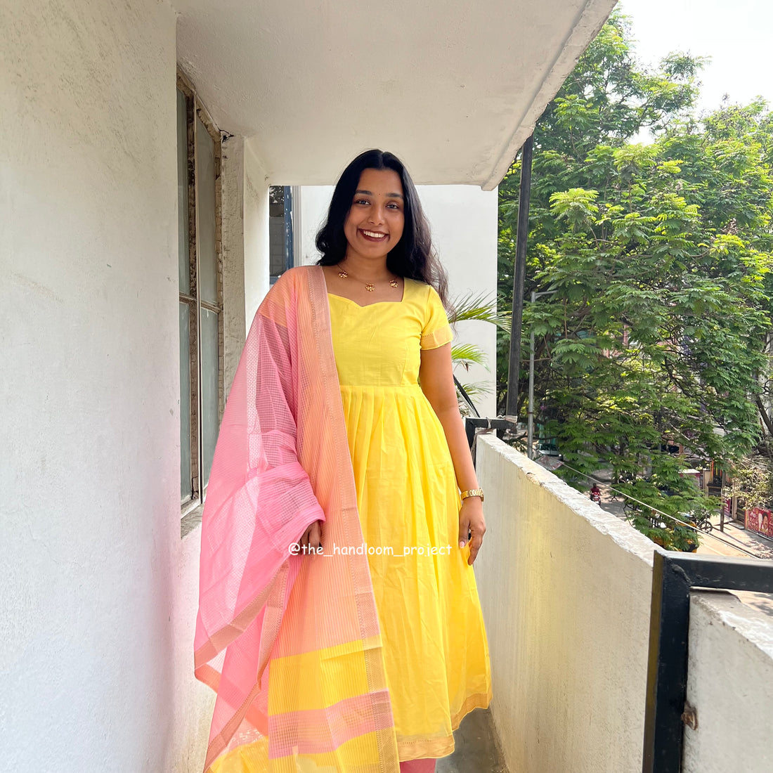 Yellow pink - mangalagiri