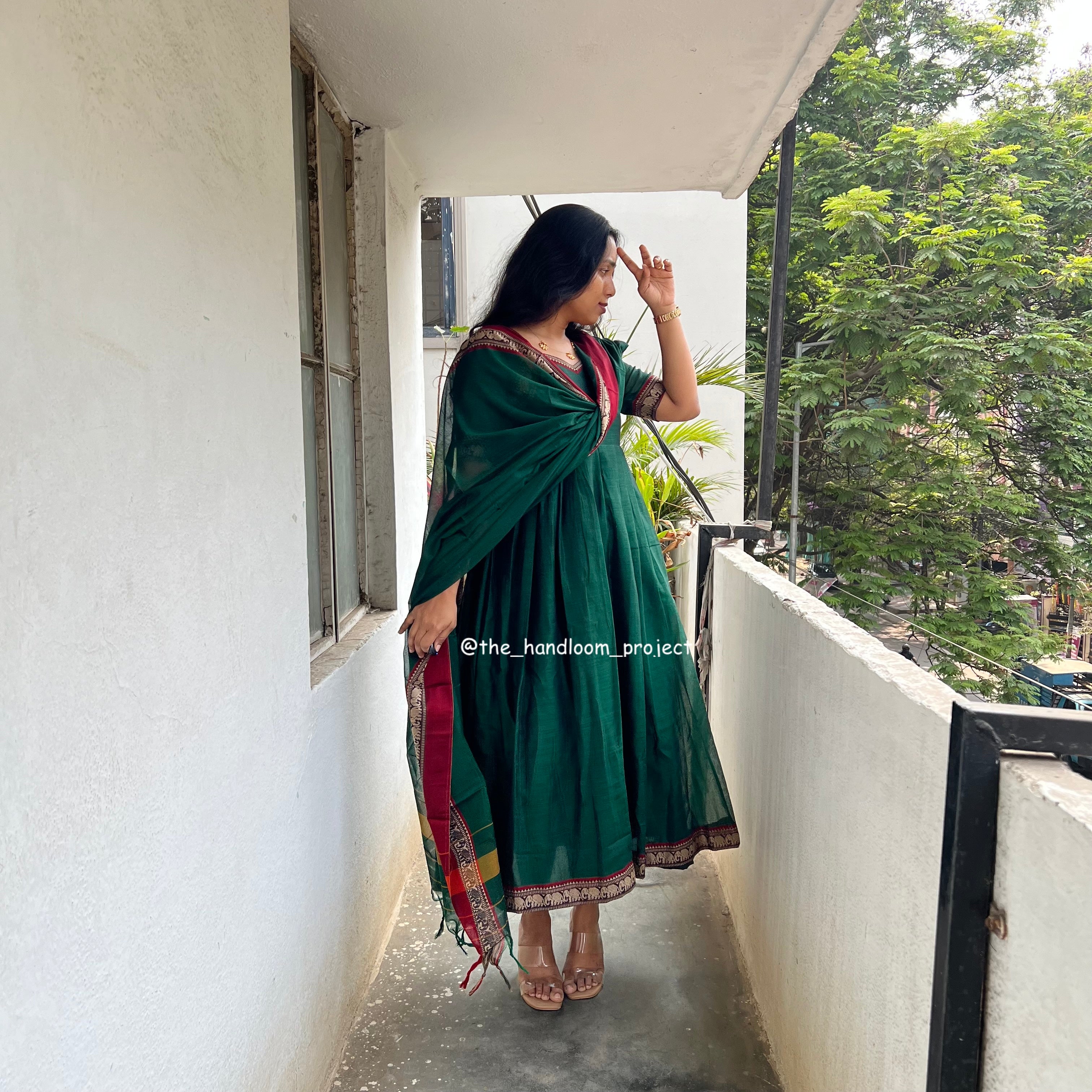 Dark green - mrida