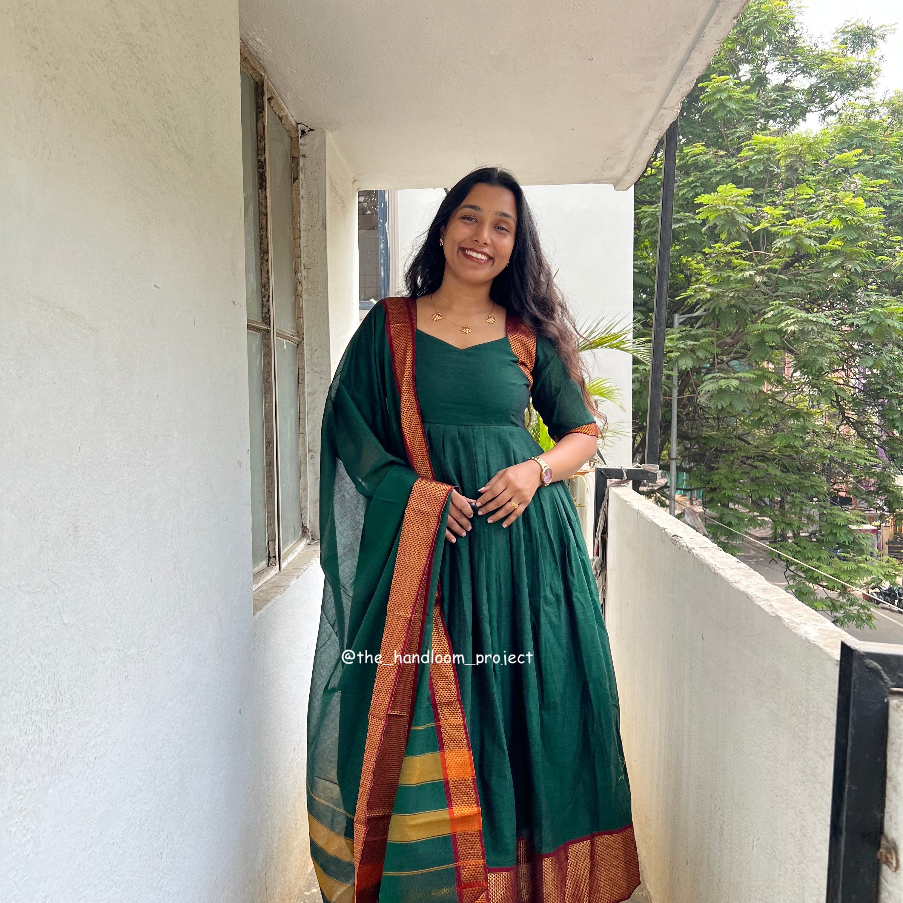 Dark green - dhara