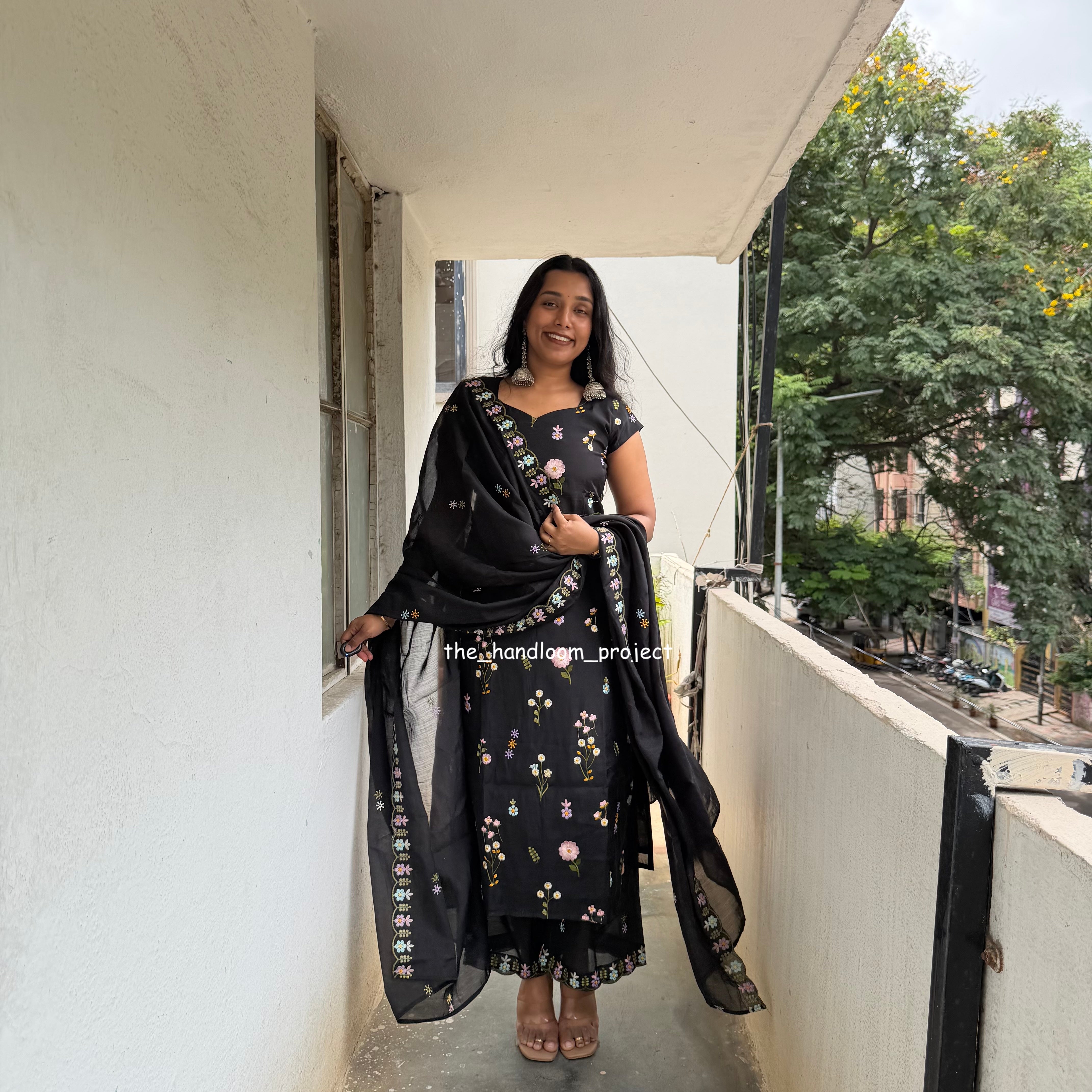 Black - rangrez